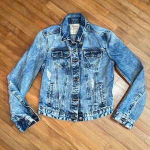 ZARA JEAN JACKET